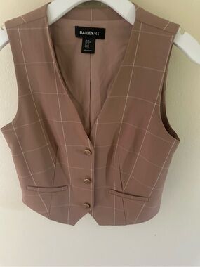 Bailey 44 Taupe Windowpane Vest